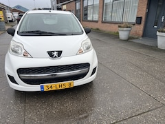 Peugeot 107 - 1.0-12V XR