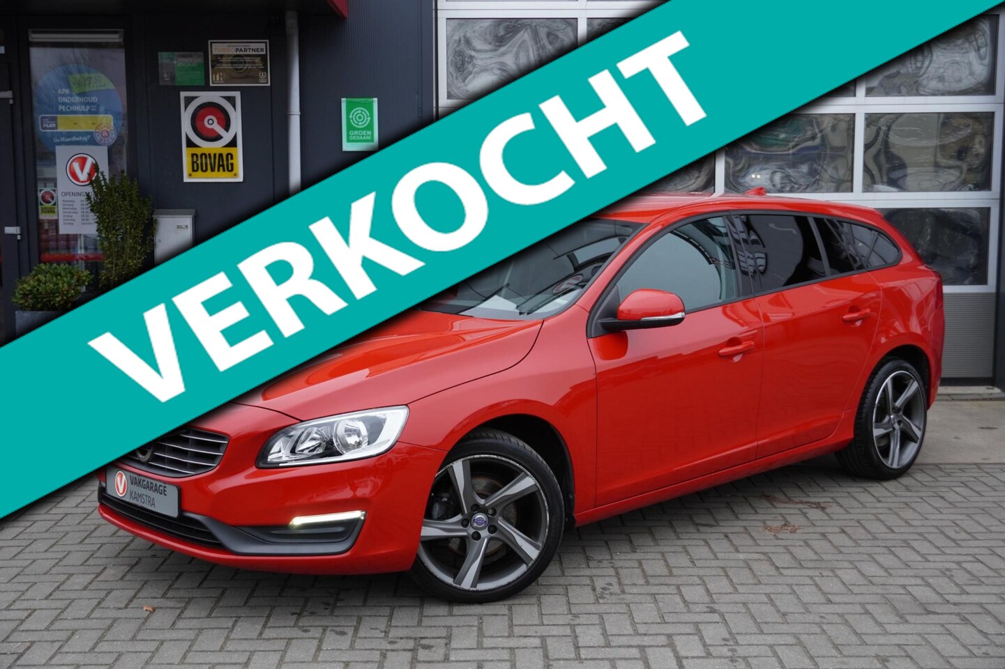 Volvo V60 - 1.6 T3 150 PK Kinetic NAP Navi/Airco/Cruise/18''LM - AutoWereld.nl