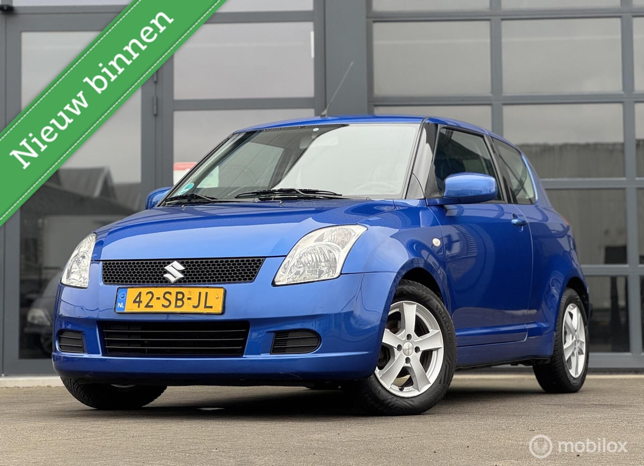 Suzuki Swift - 1.5 GLS Automaat, Airco, Navi - AutoWereld.nl