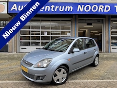 Ford Fiesta - 1.3-8V Futura INRUILKOOPJE MEENEEMPRIJS APK 09-12-2026 DEALERONDERHOUDEN