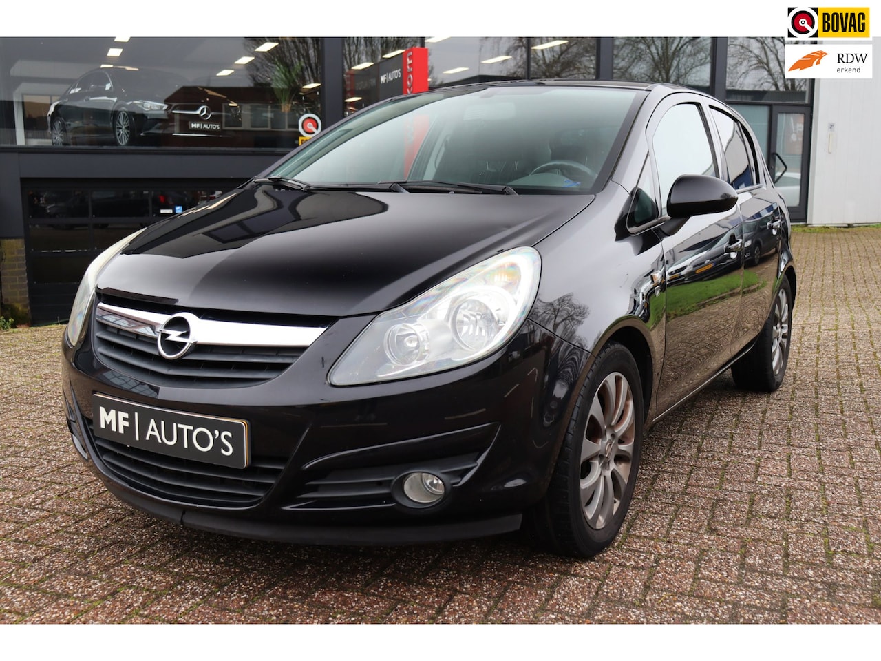 Opel Corsa - 1.4-16V '111' Edition|Airco|Stoelvw|Bleutooth|NL Auto NAP - AutoWereld.nl