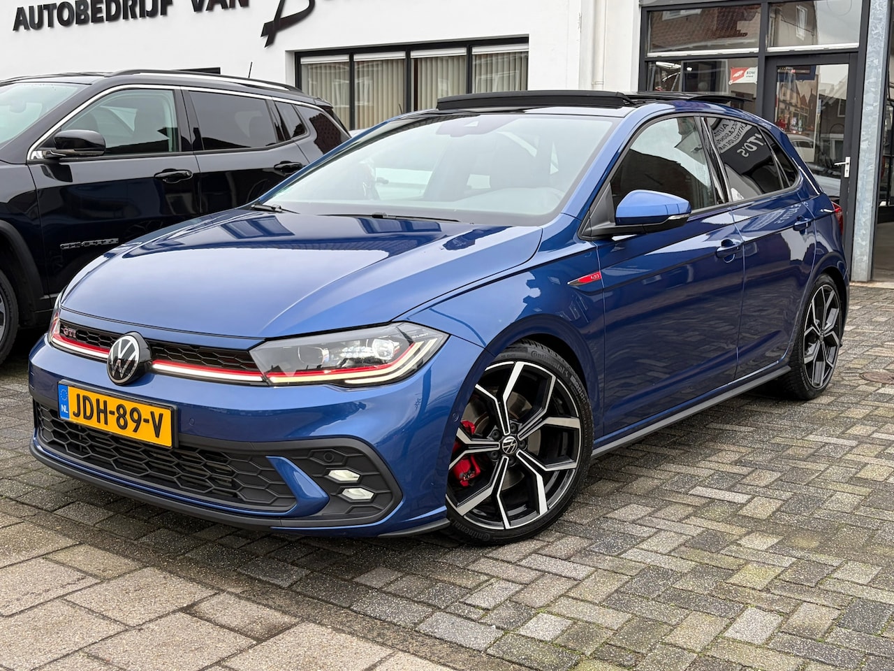 Volkswagen Polo - 2.0 TSI GTI 2.0 TSI GTI, Panoramadak, Stoelverwarming, Beats, Virtual cockpit , IQ Light - AutoWereld.nl