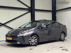Toyota Prius - 1.8 Executive | navi | leder | schuifdak | trekhaak | fabrieksgarantie |