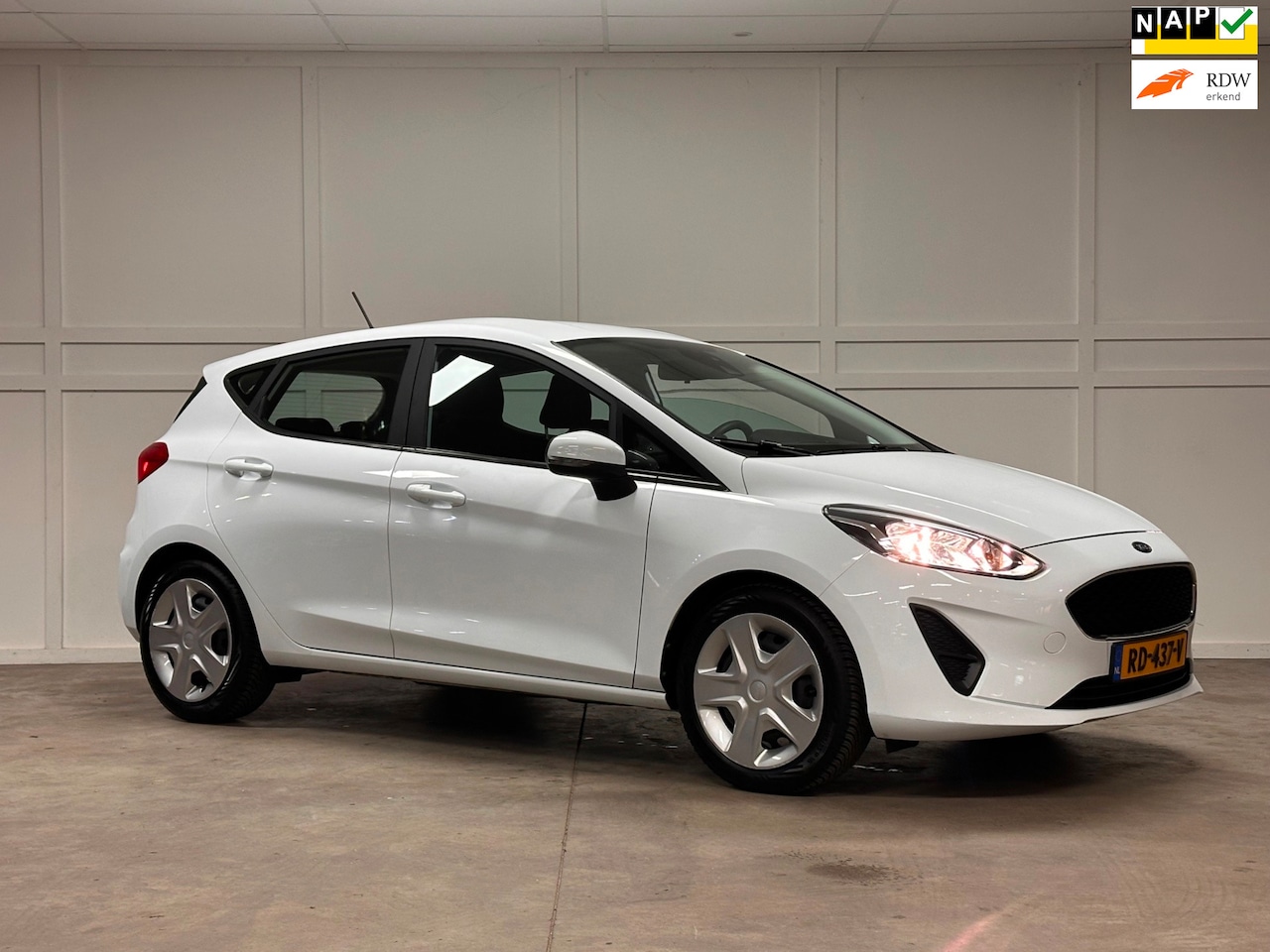 Ford Fiesta - 1.1 / 2017 / Airco / Navi / Cruise / - AutoWereld.nl