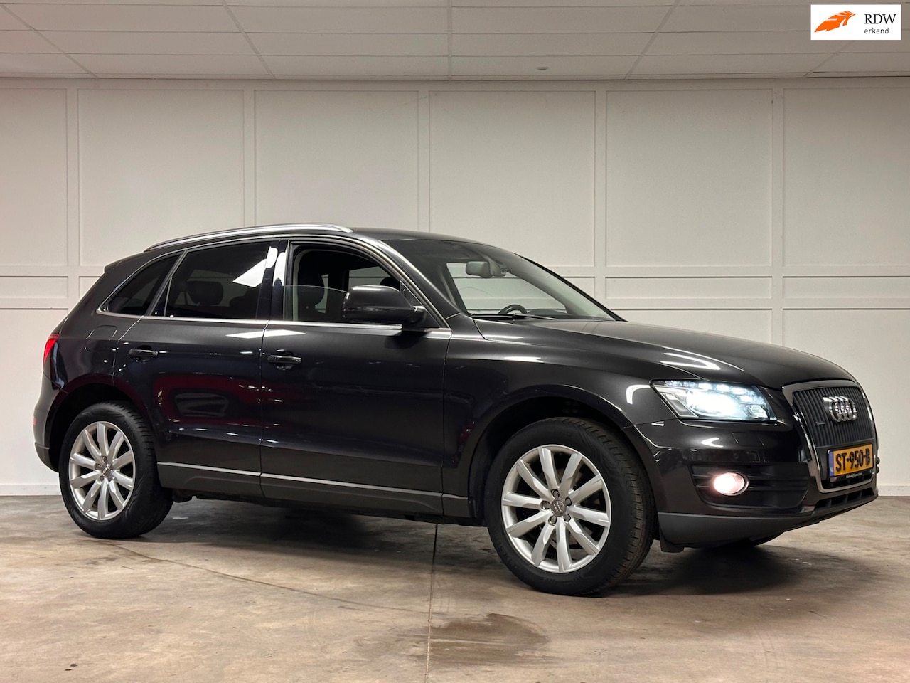 Audi Q5 - 2.0 TFSI quattro / Automaat / 2009 / Leer - AutoWereld.nl