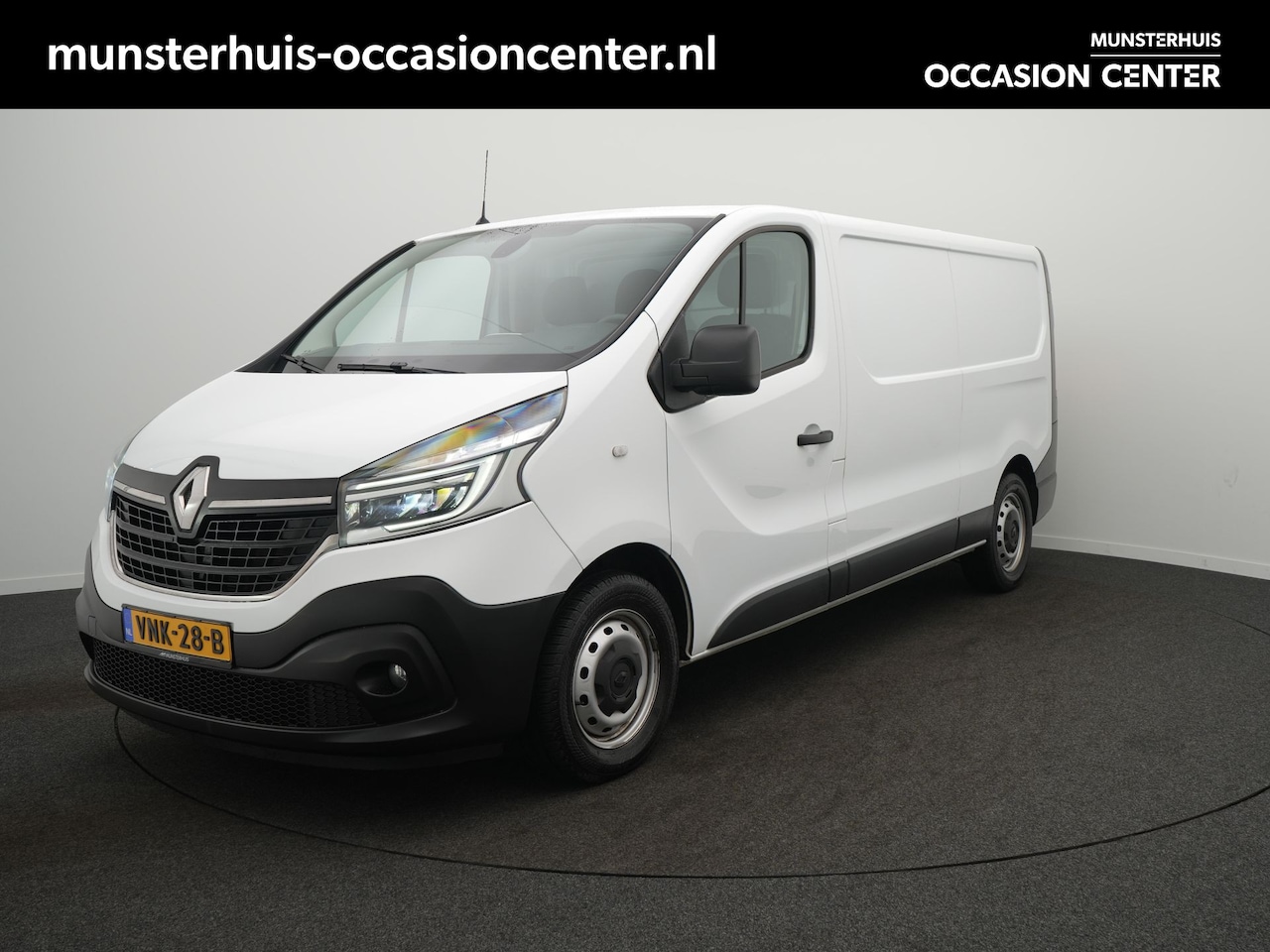 Renault Trafic - 2.0 dCi 170 EDC T29 L2H1 Comfort - Automaat - All Seasonbanden - Achteruitrijcamera - Crui - AutoWereld.nl