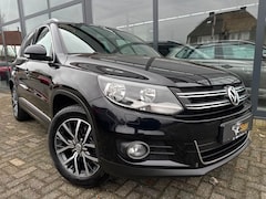 Volkswagen Tiguan - 1.4 TSI Sport&Style |Lounge | Pano