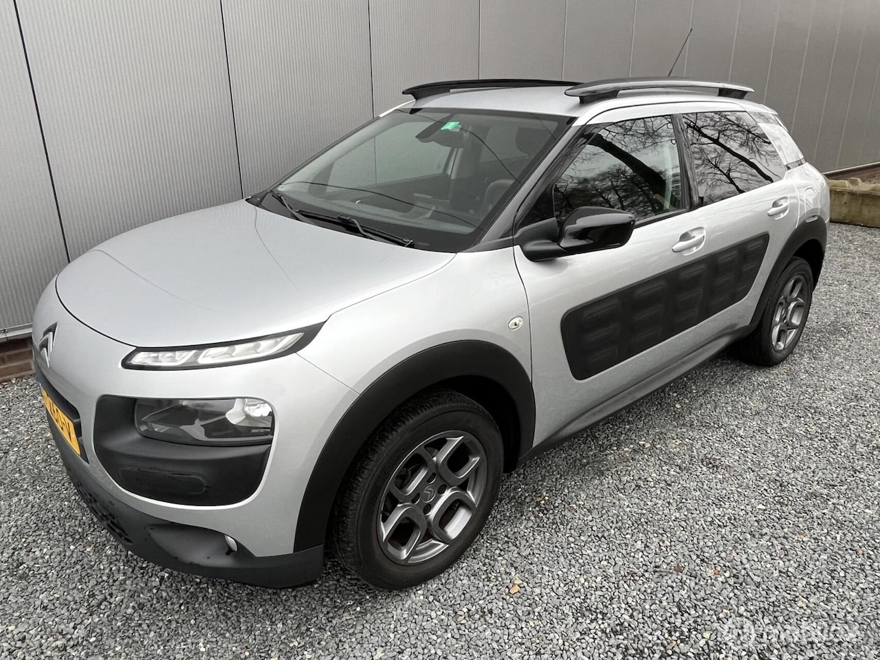 Citroën C4 Cactus - 1.2 PureTech Shine Airco Navi - AutoWereld.nl