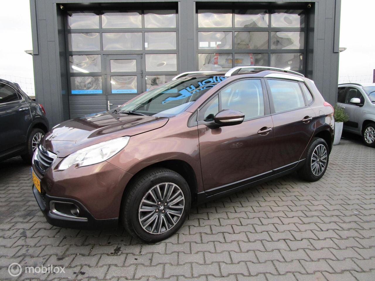 Peugeot 2008 - 1.2 PureTech Active 117dkm Airco Cruise - AutoWereld.nl