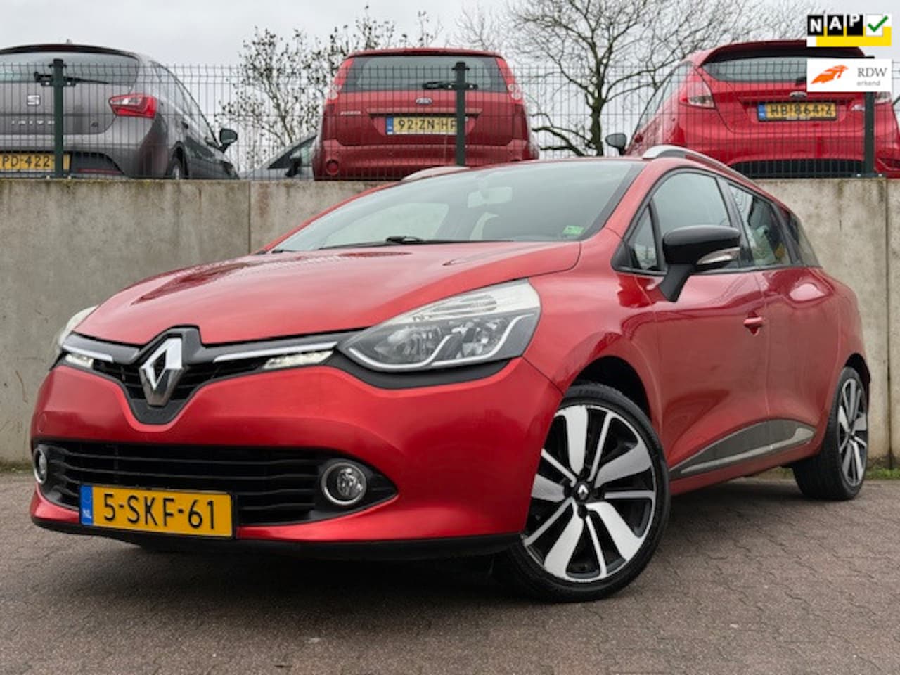 Renault Clio Estate - 0.9 TCe Expression/NAVI/CRUISE/PDC/APK 02-2027/142940 KM NAP/ - AutoWereld.nl