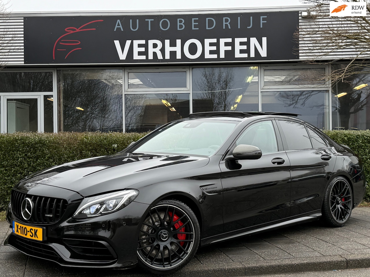 Mercedes-Benz C-klasse - AMG 63 S - PANORAMADAK - SCHAAL STOELEN - ALCANTARA HEMEL - PARK CAMERA - BLINDSPOT ! - AutoWereld.nl