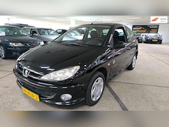 Peugeot 206 - 1.4 Génération nieuwe apk Nieuwe koppeling nieuwe Distributie