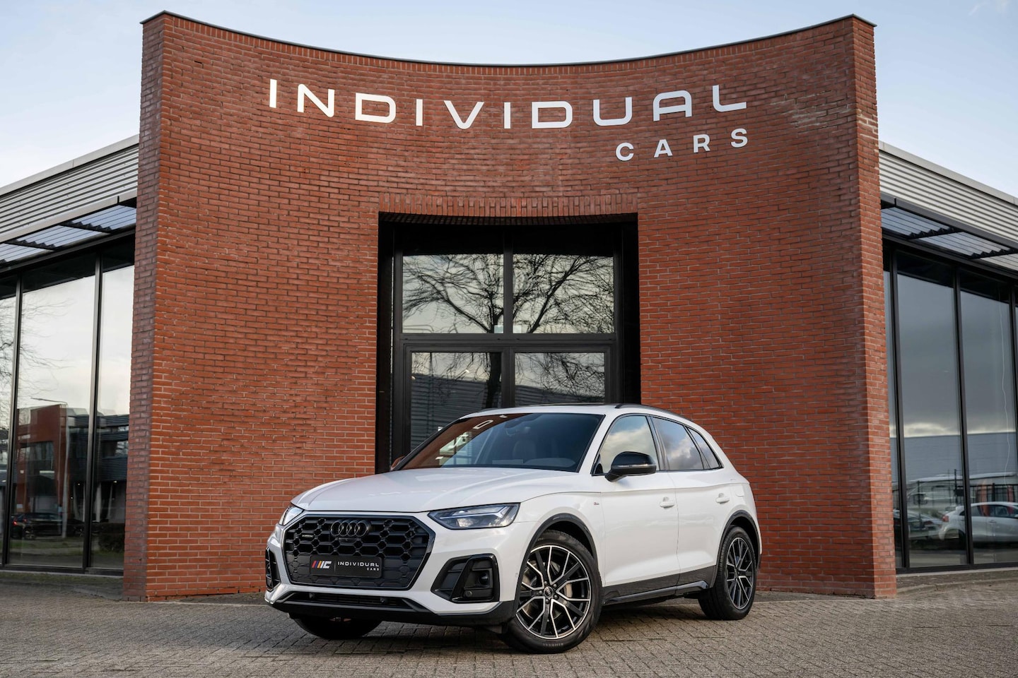 Audi Q5 - 50 TFSI e S-Line Competition 299pk Luchtvering - AutoWereld.nl