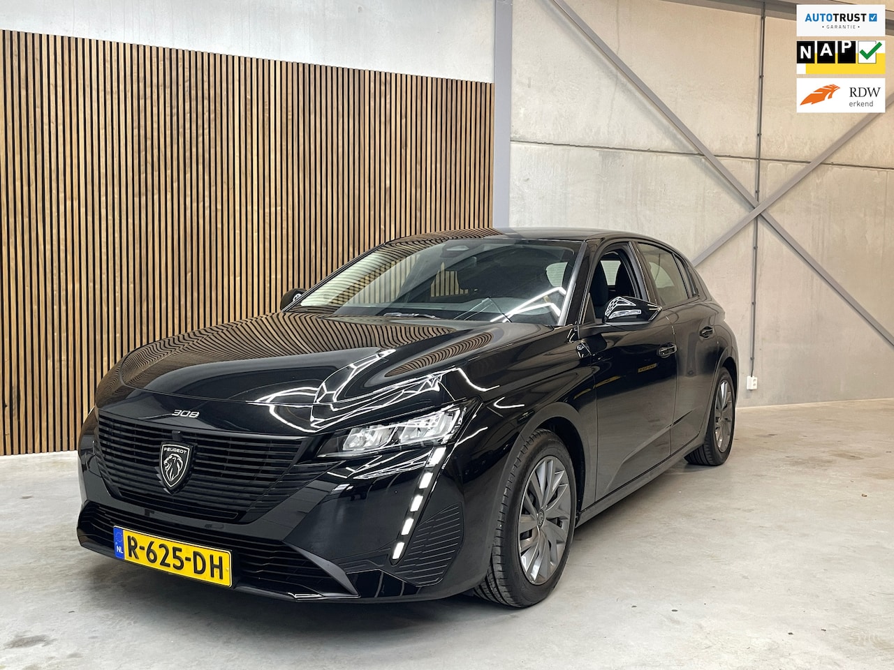 Peugeot 308 - 1.2 Turbo Active Pack Business - AutoWereld.nl
