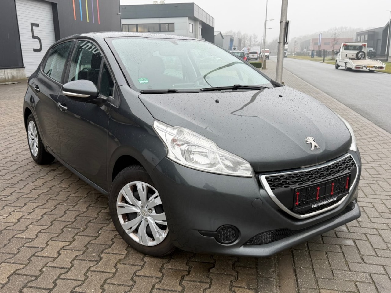 Peugeot 208 - 1.2 ACTIVE /NIEUWE DISTRIBUTIE/ CRUISE CONTROL - AutoWereld.nl