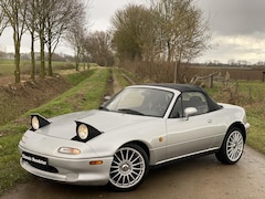 Mazda MX-5 - NA 1.6i 16V CLASSIC