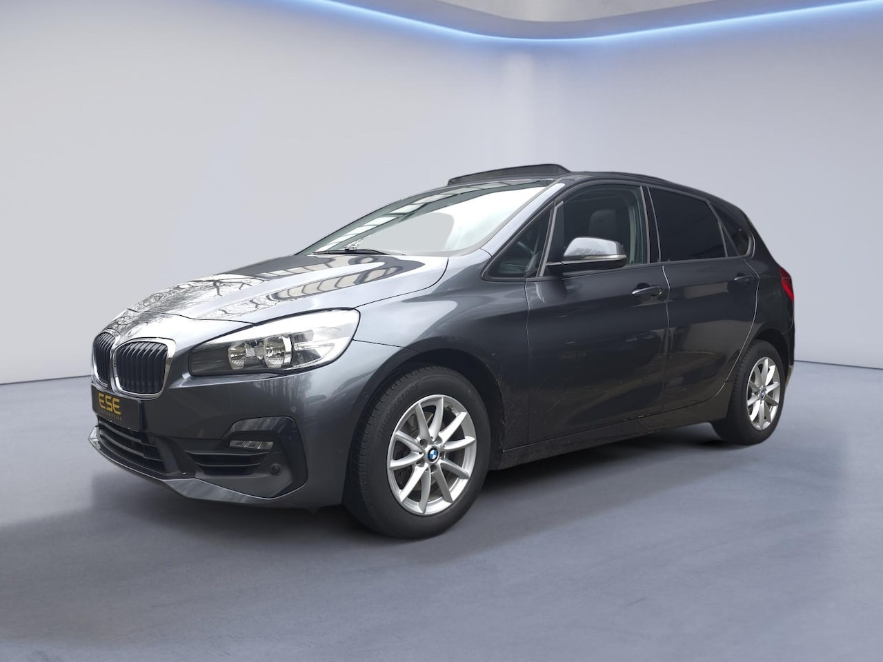 BMW 2-serie Active Tourer - 218i Executive | Panorama | Navigatie | Leder | Cruise - AutoWereld.nl