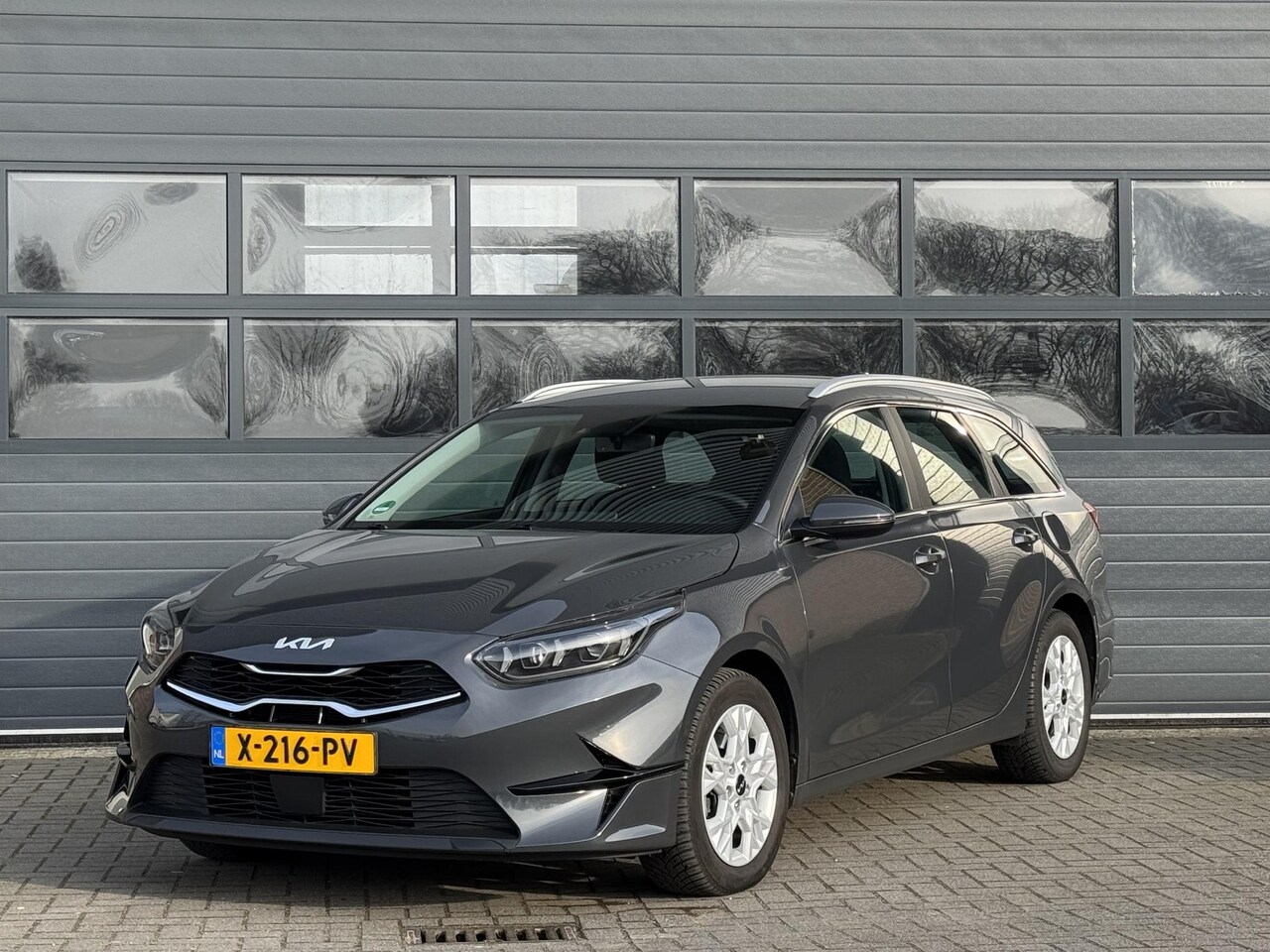 Kia Cee'd Sportswagon - CEED 1.0 T-GDI DYNAMICLINE I APPLE CARPLAY I P-CAMERA I CLIMATE CONTROL I ADAPTIVE CRUISE - AutoWereld.nl
