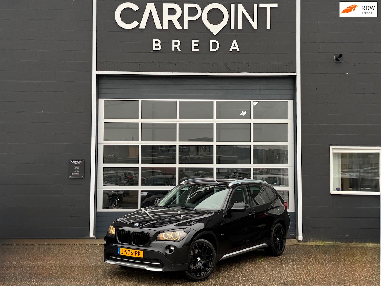 BMW X1 - SDrive18i Executive|CARPLAY|LEER|NAVI|CAMERA|CLIMA|PDC - AutoWereld.nl