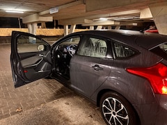 Ford Focus - 1.6 TI-VCT Trend