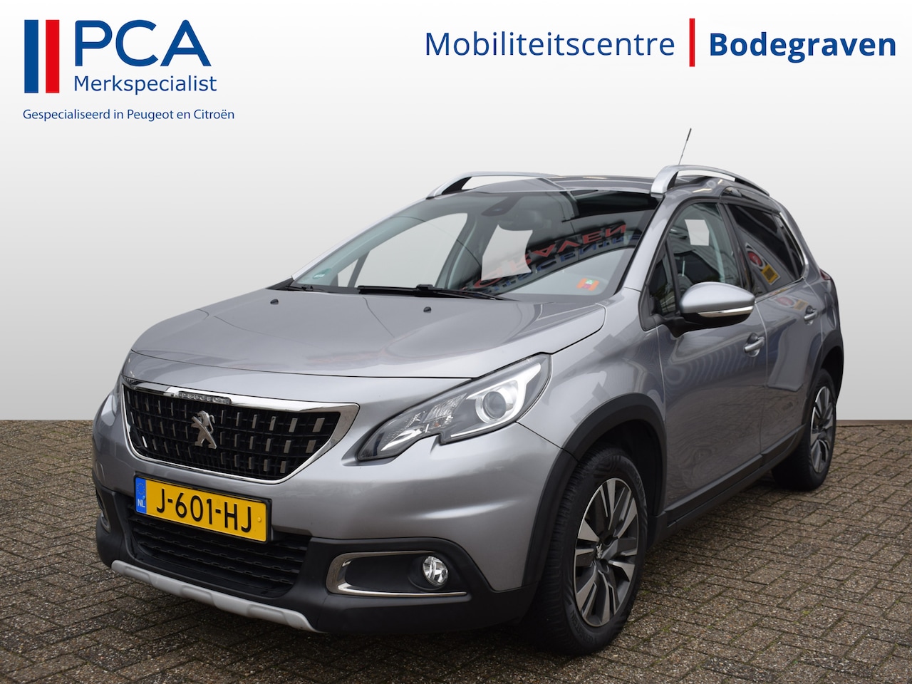 Peugeot 2008 - 1.2 Allure 110PK | Automaat | Trekhaak | Camera | Navi - AutoWereld.nl
