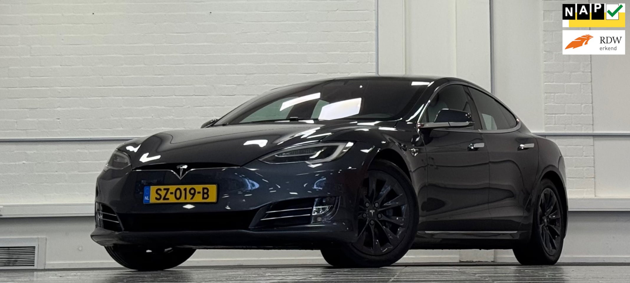 Tesla Model S - 100D SOH 85% Enhanced Autopilot Premium interieur Pano 19" Carbon - AutoWereld.nl