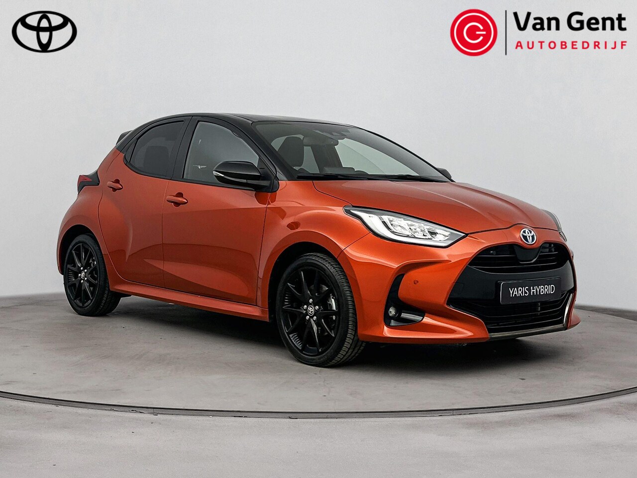Toyota Yaris - 1.5 Hybrid 130 Launch Edition | Navigatie | Dodehoek detectie | Head-up display | Stoelver - AutoWereld.nl