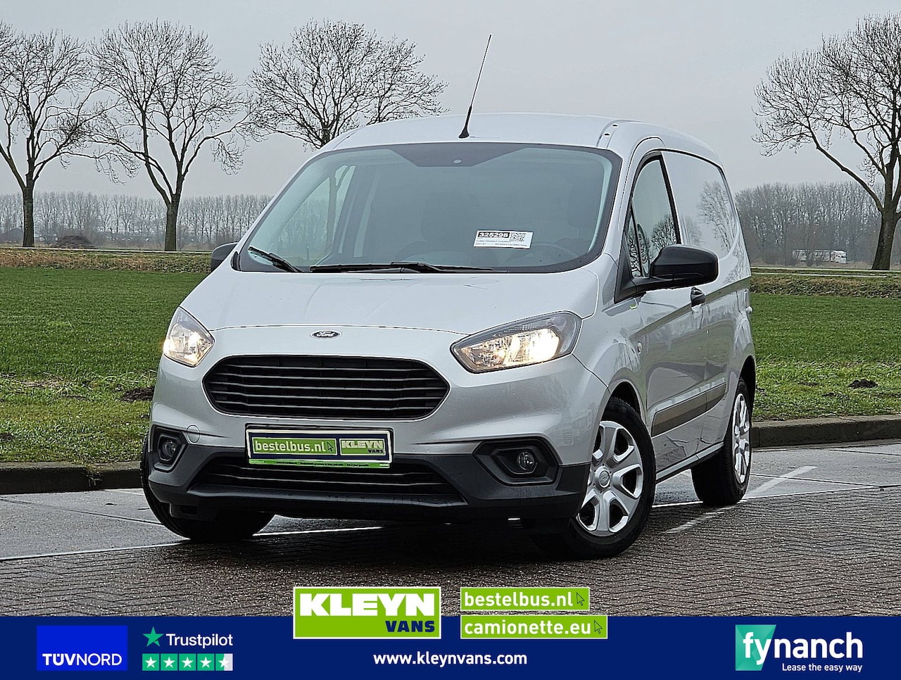 Ford Transit Courier - L1 Navi Camera NAP ! - AutoWereld.nl