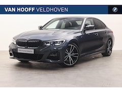 BMW 3-serie - 320i Executive M Sport Automaat / M Sportonderstel / Sportstoelen / Head-Up / Cruise Contr