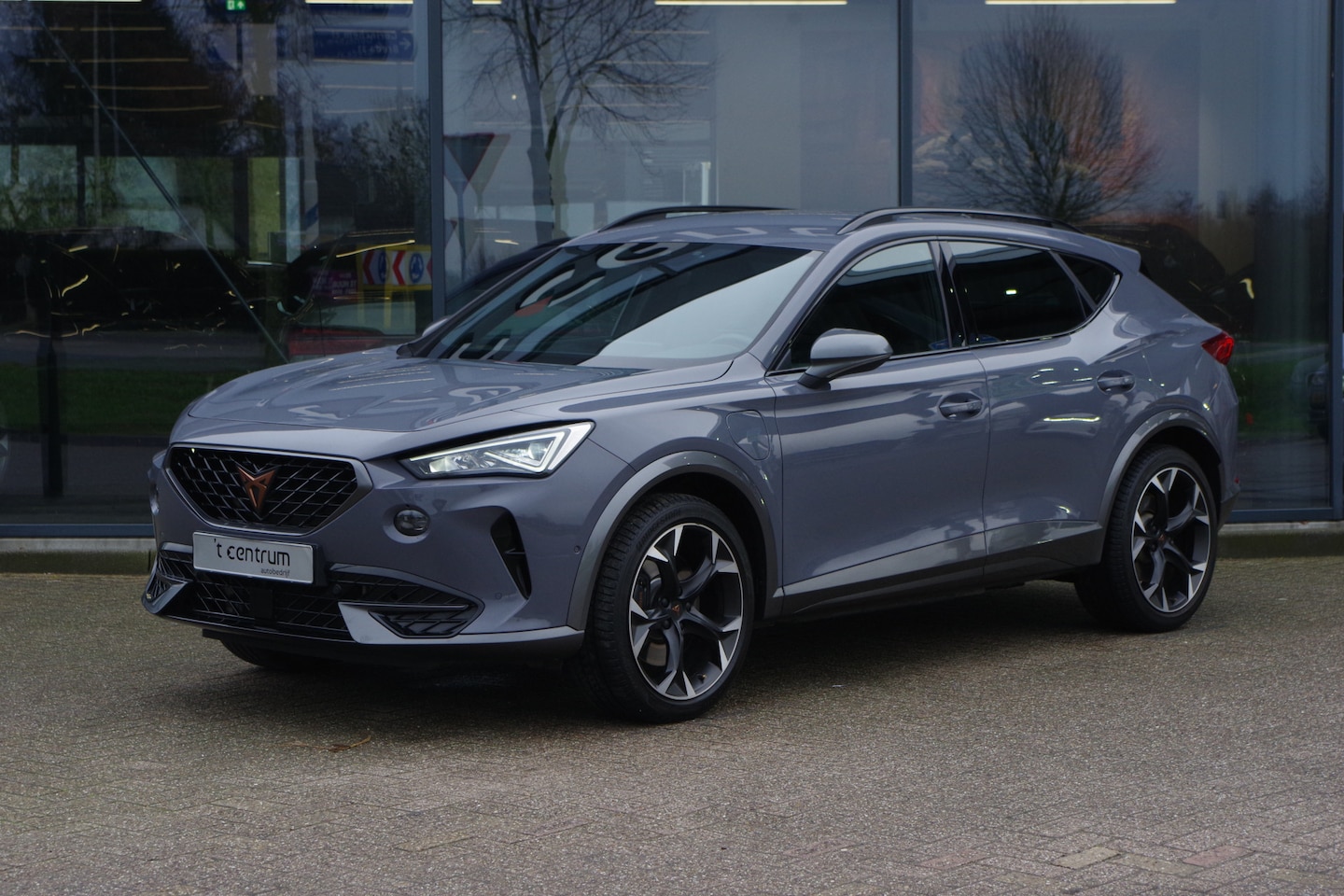 CUPRA Formentor - 1.4 e-Hybrid VZ 245 PK Performance PHEV, Adap. Cruise Control, Memory, Kuipstoelen, Memory - AutoWereld.nl