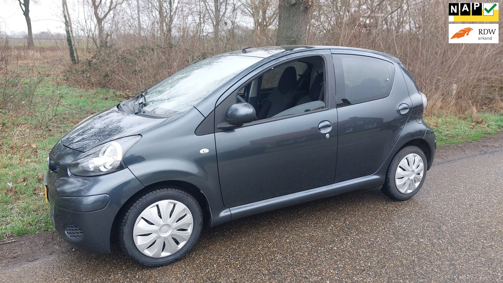 Toyota Aygo - 1.0-12V Comfort Navigator 1.0-12V Comfort Navigator - AutoWereld.nl