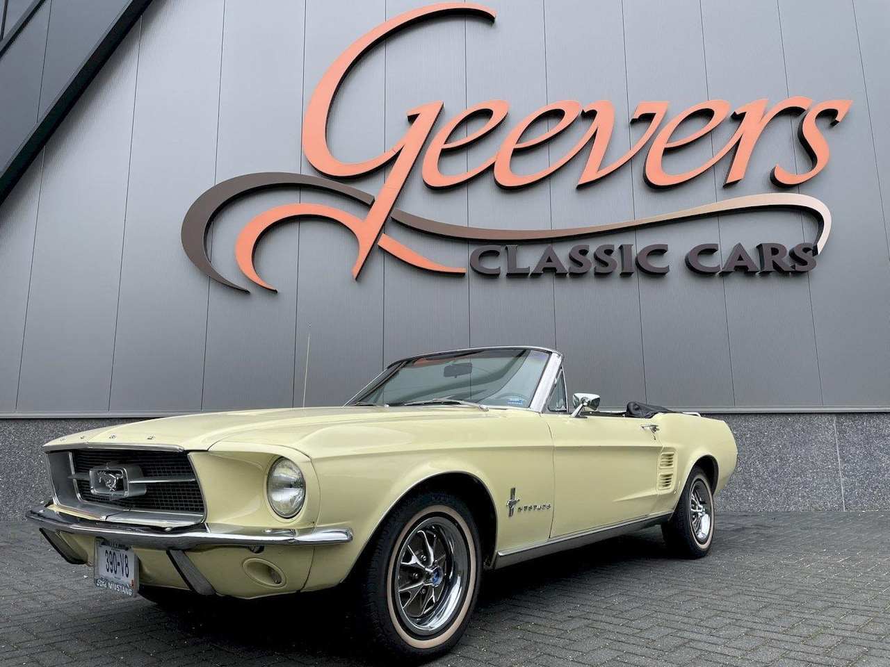 Ford Mustang Convertible - s-code 390-320hp - AutoWereld.nl