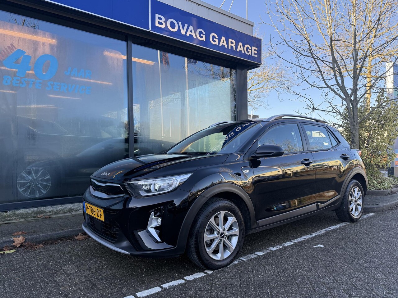 Kia Stonic - 1.0 T-GDi MHEV DynamicLine 1.0 T-GDi MHEV DynamicLine - AutoWereld.nl