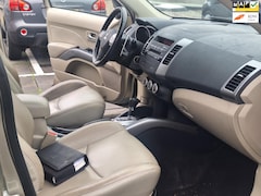 Mitsubishi Outlander - €2500, - Automaatbak slipt 7 Pers. FULL OPTIONS