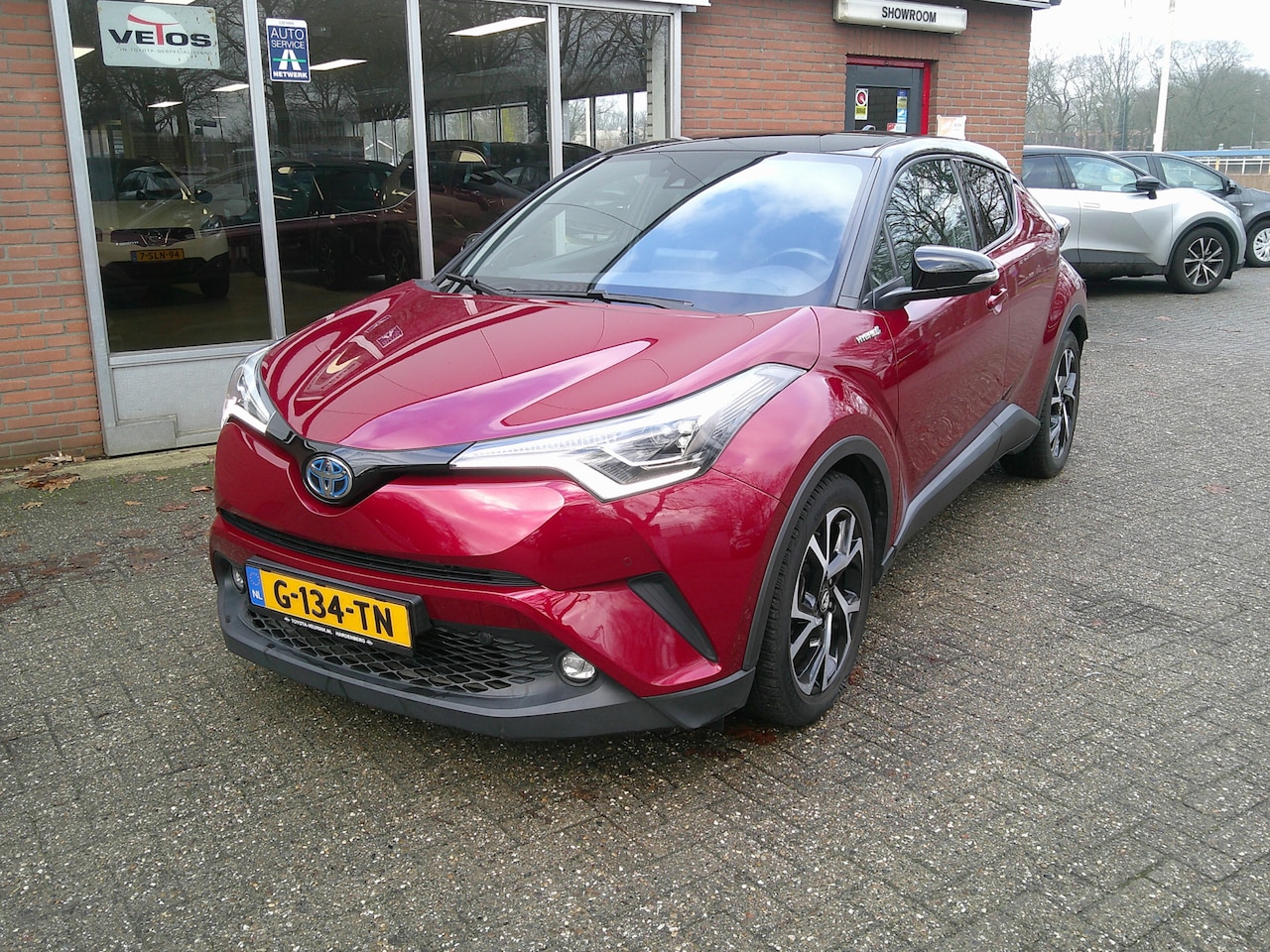 Toyota C-HR - 1.8 Hybrid Bi-Tone Plus Trekhaak Leder - AutoWereld.nl