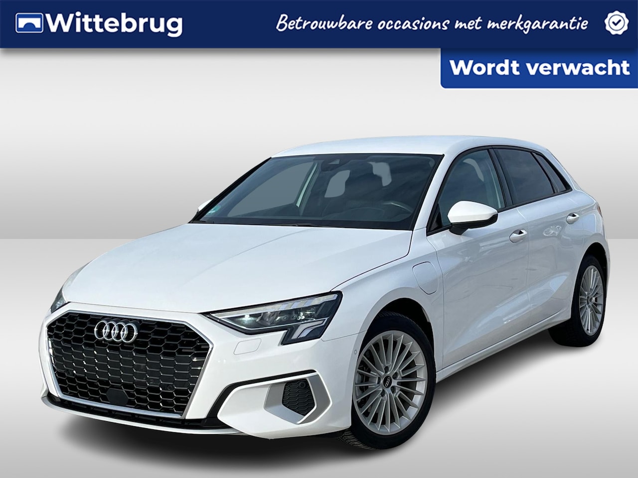 Audi A3 Sportback - 1.4 TFSI e 204pk Advanced edition / Virtual Cockpit / Stoelverwarming voorzijde / Parkeers - AutoWereld.nl