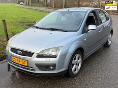 Ford Focus - 1.6-16V First Edition | AIRCO | GROOT SCHERM | EXPORT OF HANDEL