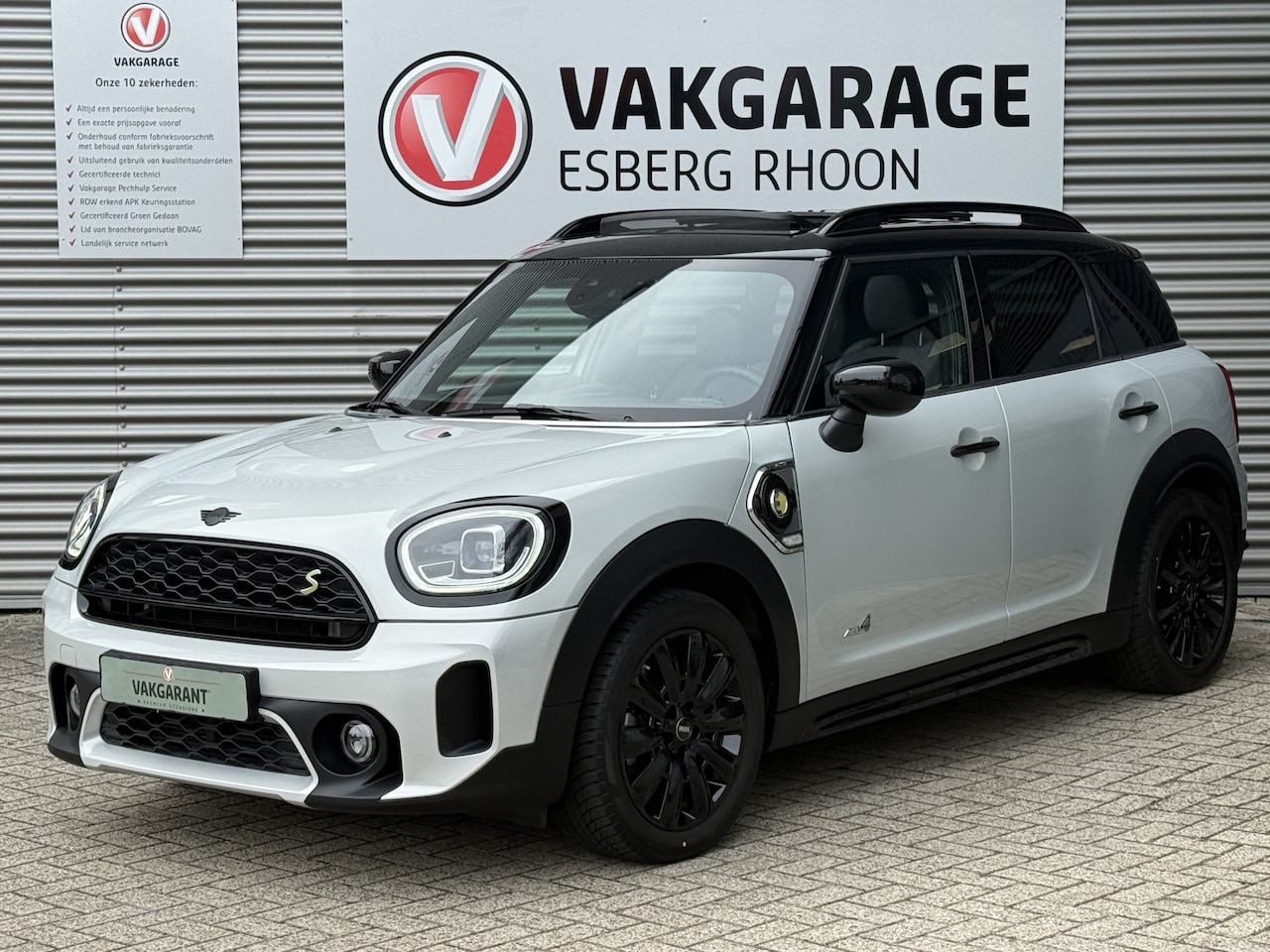 MINI Countryman - Mini 2.0 Cooper S E ALL4 PHEV PLUG-IN LED,NAVI/CAM,PANO,LEER - AutoWereld.nl