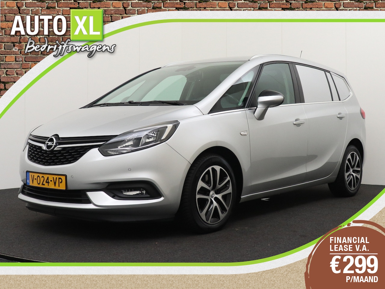 Opel Zafira Tourer - 1.6 136 PK Aut. Grijs-Kenteken Trekhaak Camera Carplay - AutoWereld.nl