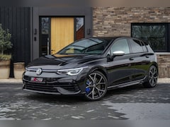 Volkswagen Golf - 8R R 4Motion 320PK