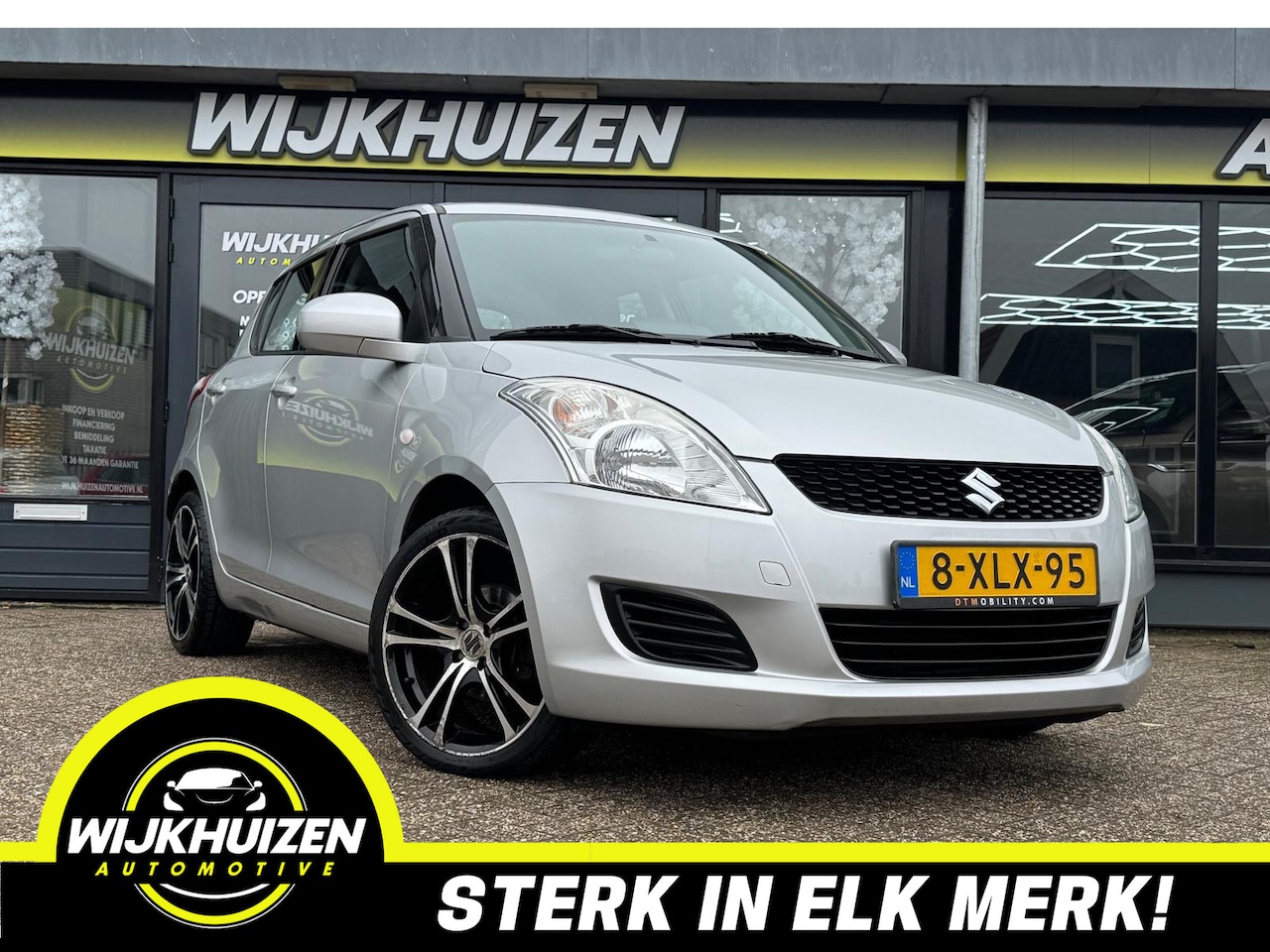 Suzuki Swift - 1.2 Sport-line met Airco !!! 17 Inch !!! Nette staat !!! Navigatie !!! - AutoWereld.nl