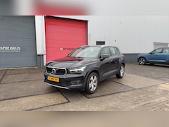 Volvo XC40 - 1.5 T2 Business Pro Automaat Parkeer Camera Achter| Stoelen & Stuur Verwarmd | Navigatie F