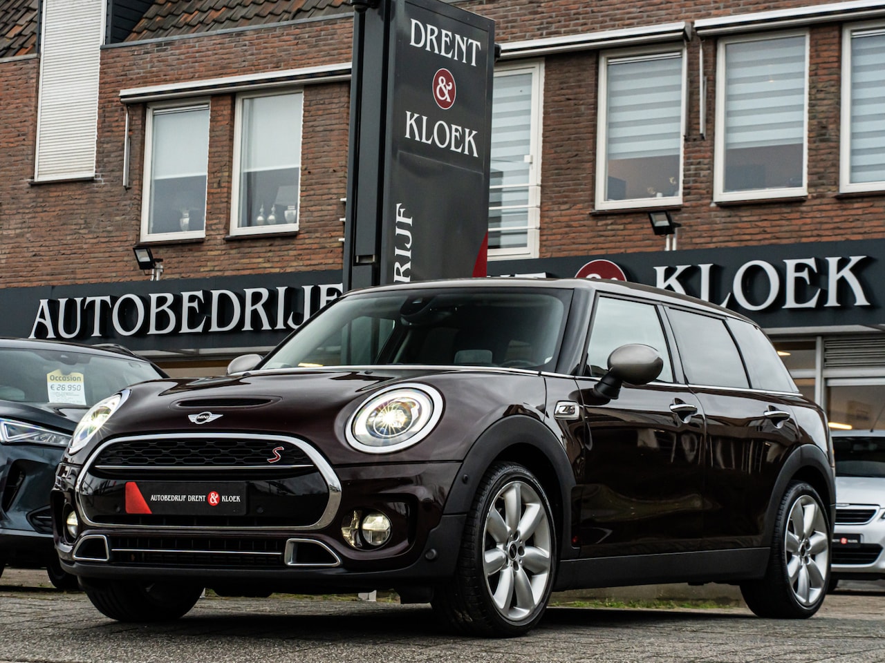MINI Clubman - Mini 2.0 Cooper S Chili Serious Business HARMAN KARDON HUD LEDER LED - AutoWereld.nl