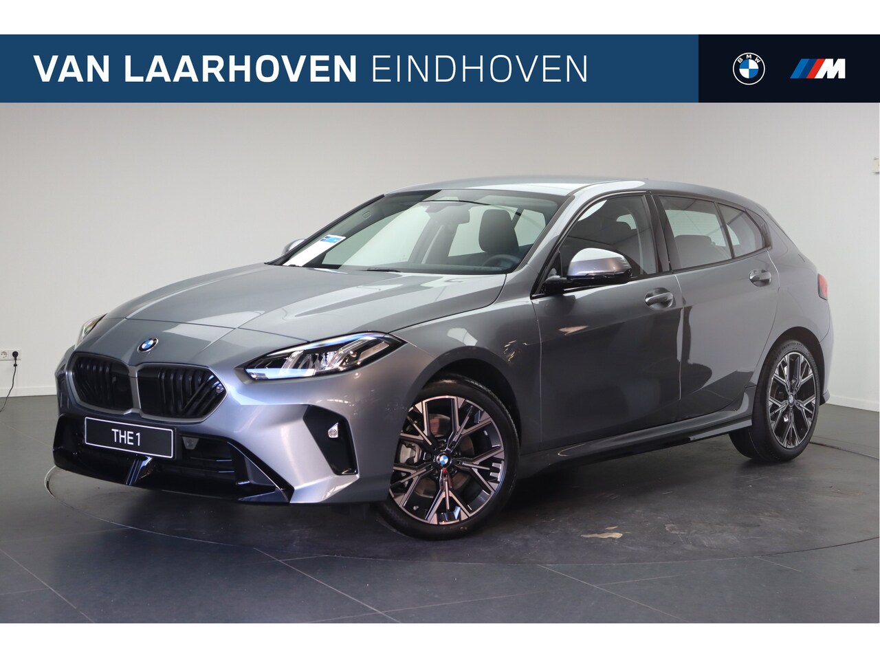 BMW 1-serie - 120 M Sport Automaat / Achteruitrijcamera / Parking Assistant / Stoelverwarming / Driving - AutoWereld.nl