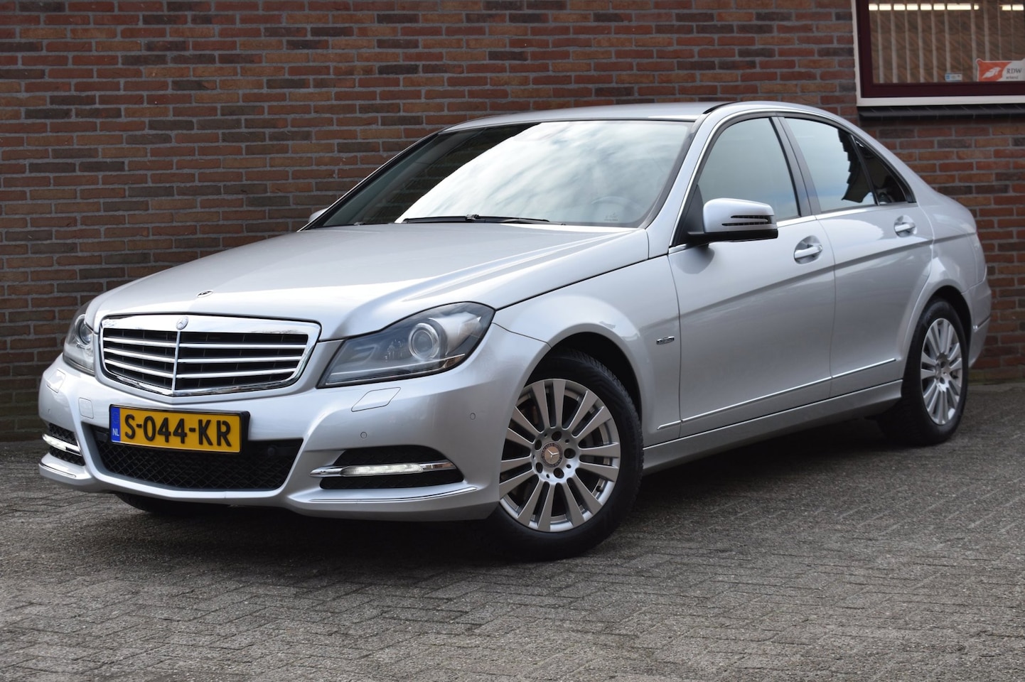 Mercedes-Benz C-klasse - 180 Elegance '11 Clima Navi Cruise Inruil mogelijk - AutoWereld.nl