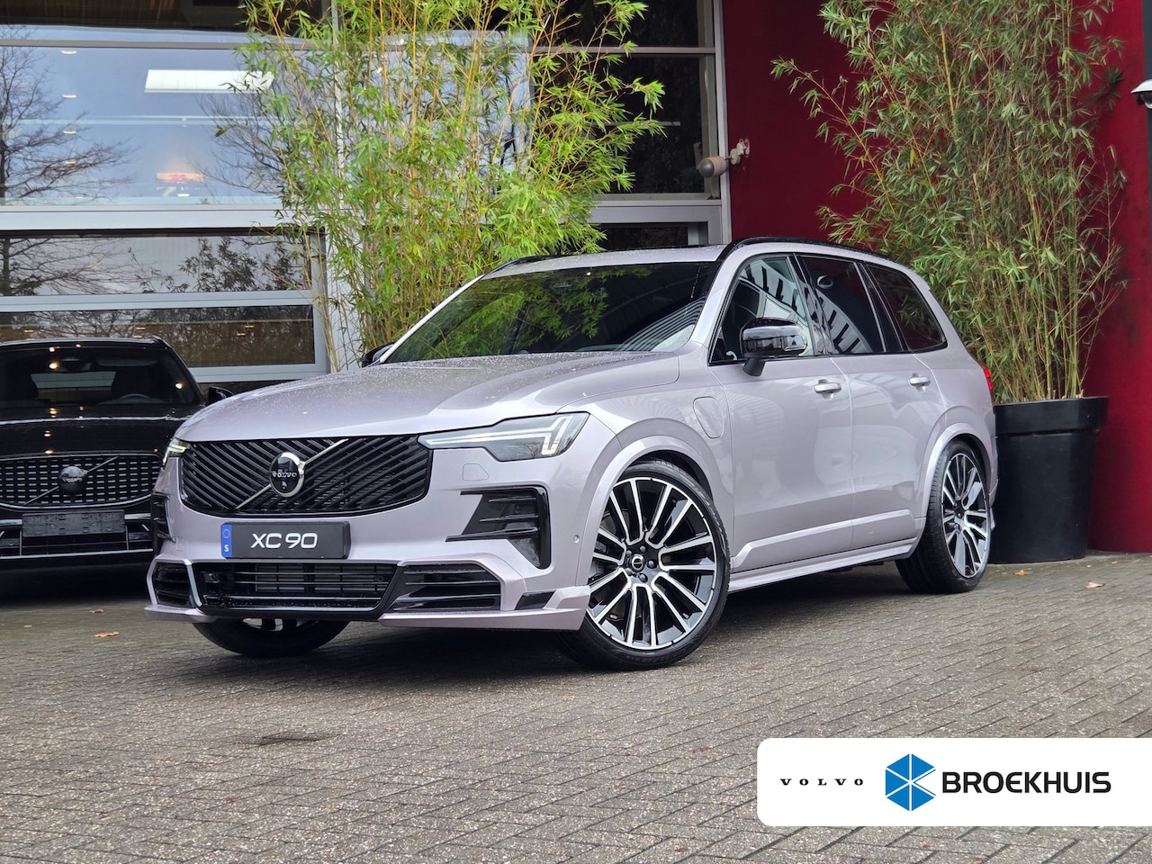 Volvo XC90 - 2.0 T8 455pk AWD Ultra Dark HEICO SPORTIV | Full Option! | Trekhaak | Luchtvering | Bowers - AutoWereld.nl