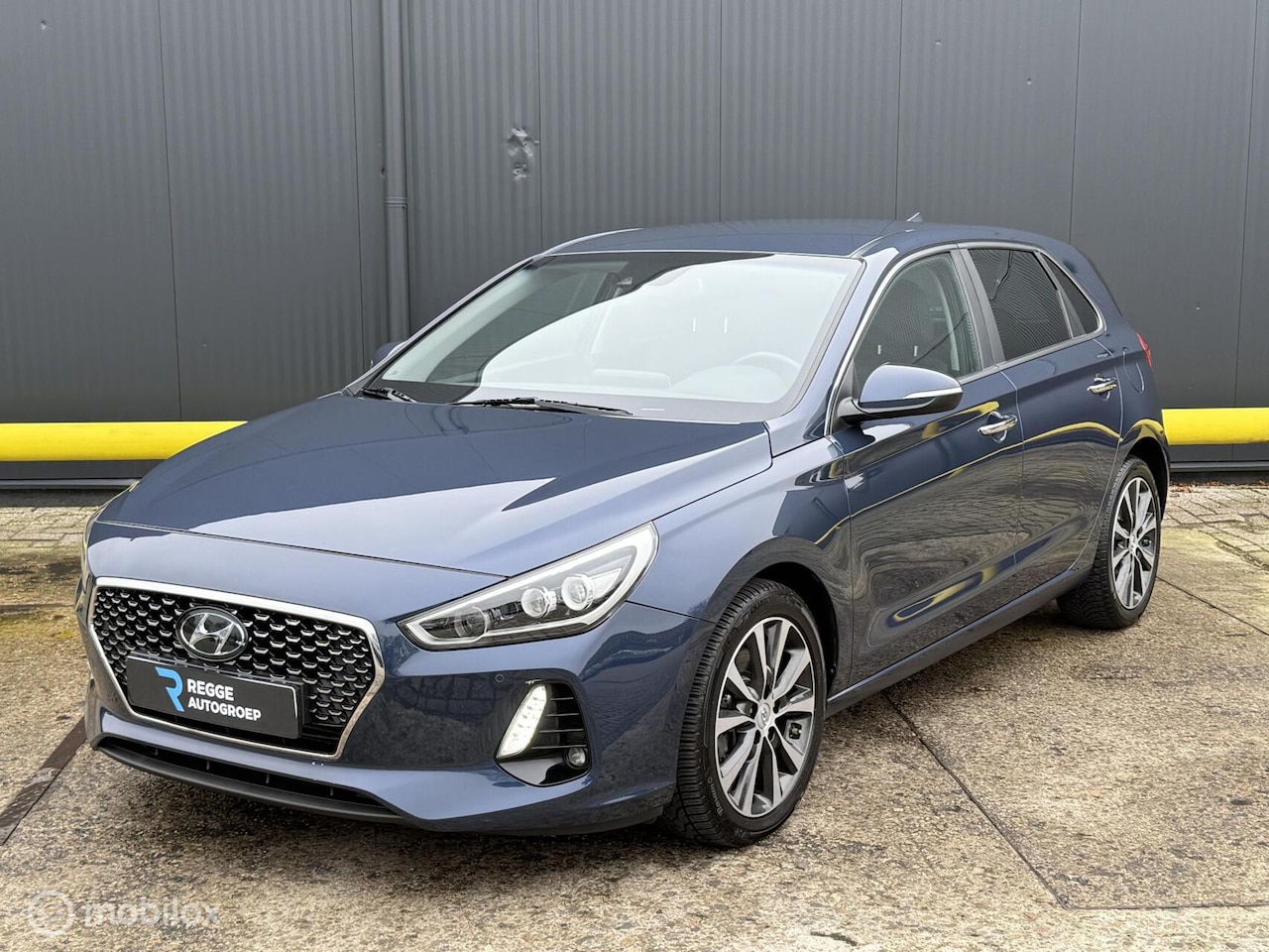 Hyundai i30 - 1.4 T-GDI Premium AUTOMAAT | BOMVOL | - AutoWereld.nl