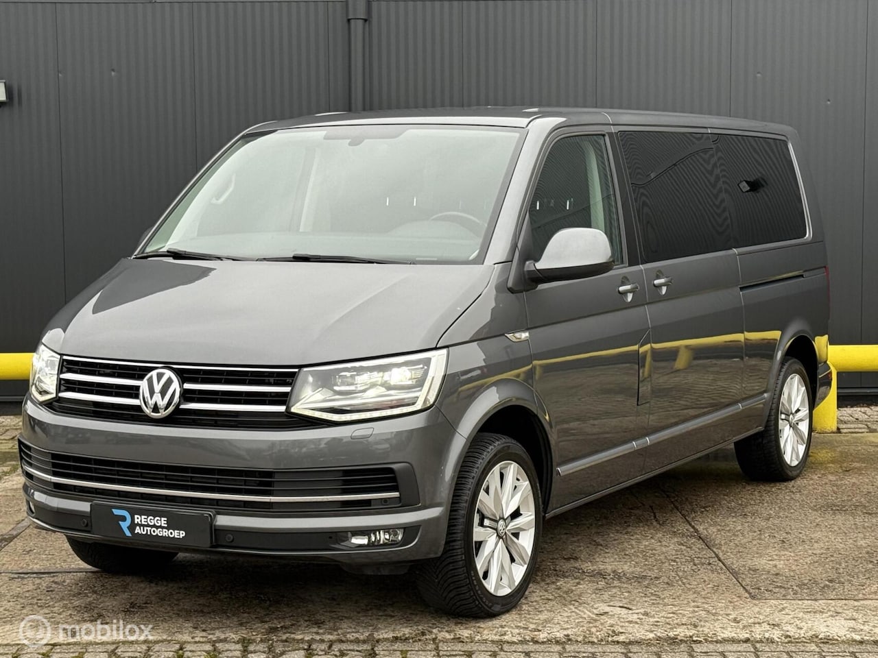 Volkswagen Transporter - 2.0 TDI L2H1 DC Highline TOPSTAAT - AutoWereld.nl