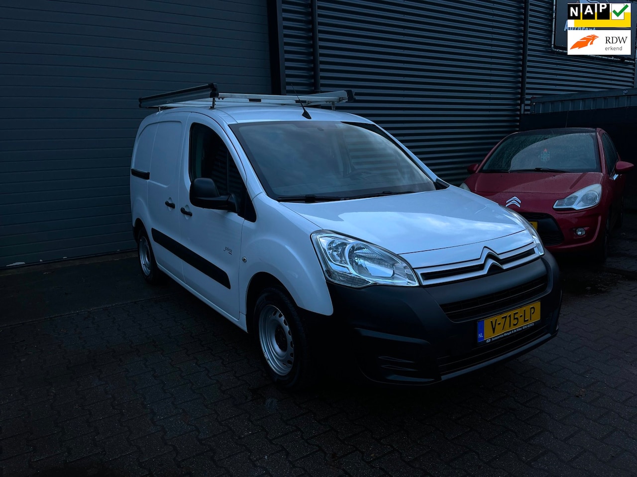 Citroën Berlingo - 1.6 BlueHDI 75 Club AIRCO/NAVI/CRUISE CONTROL - AutoWereld.nl