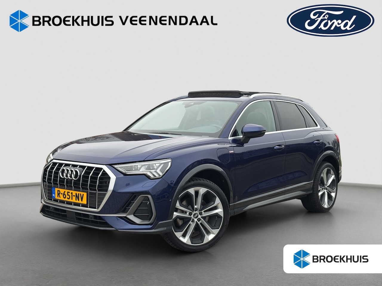 Audi Q3 - 45 TFSI e S-Line | Pano | Leder | Virtual | Adap. Cruise Control | | Achteruitrijcamera | - AutoWereld.nl